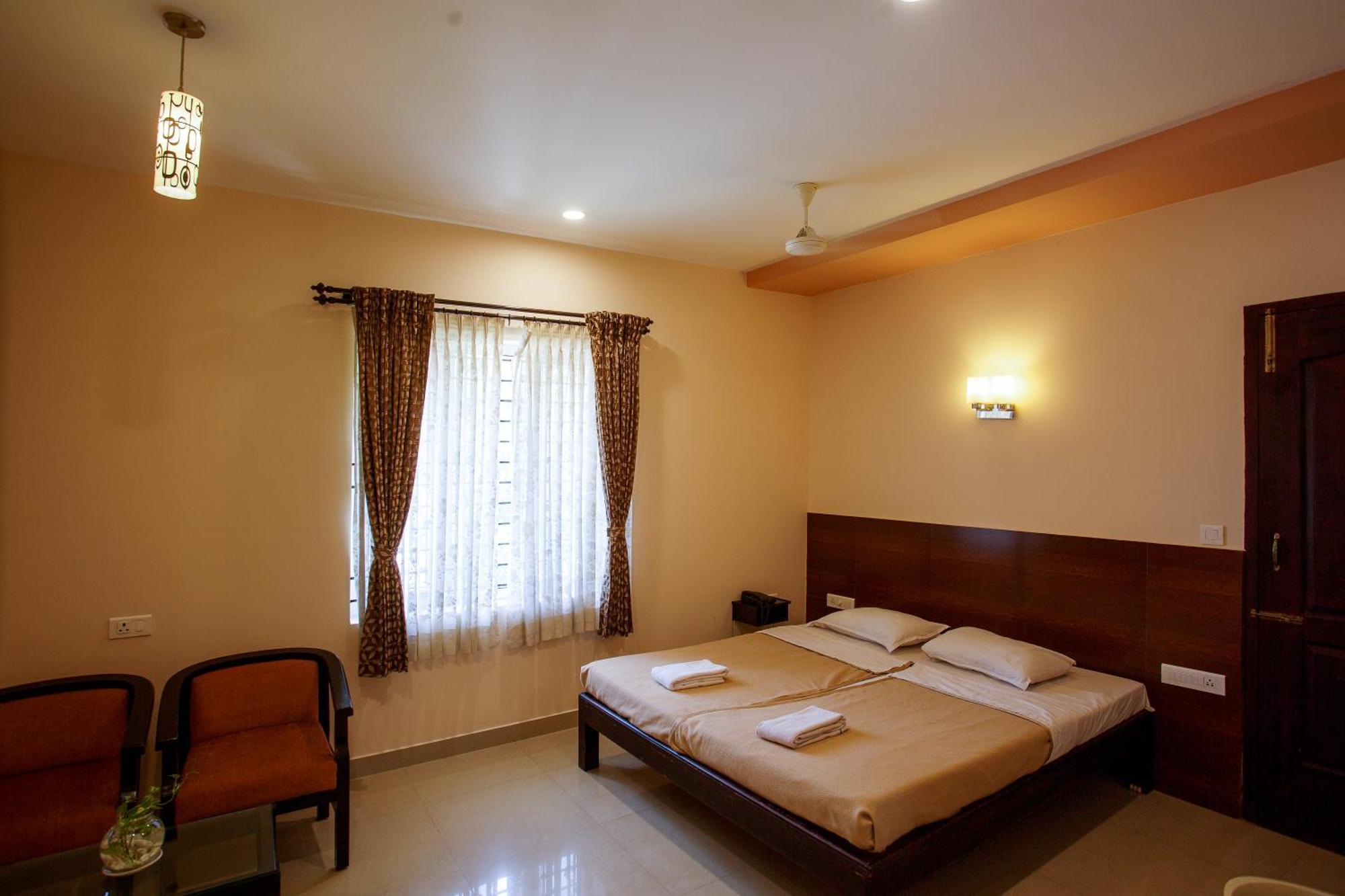 Philomena Hotel & Apartment Thanjavur Exterior photo
