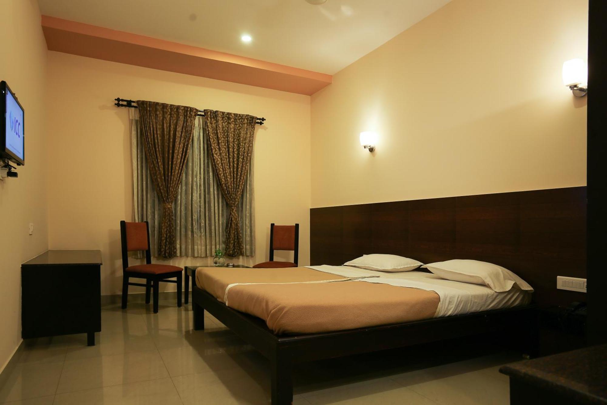Philomena Hotel & Apartment Thanjavur Exterior photo